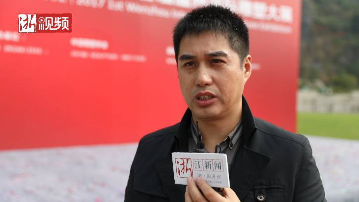 ҄͸ح׌Ü݇Hܴչɶxek˽Ķ@